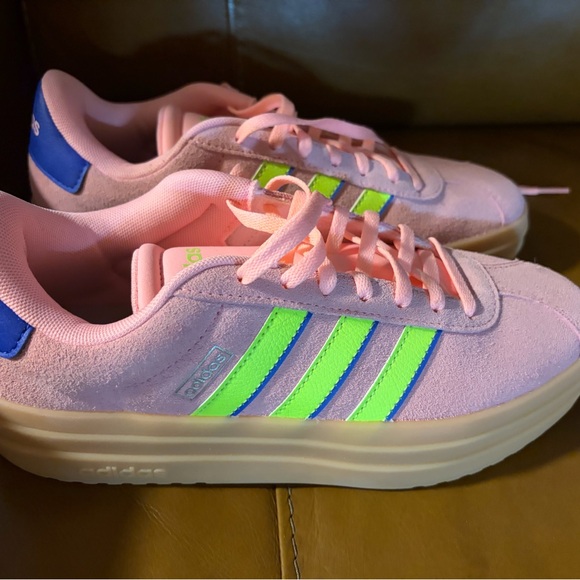 Adidas Women's Pink and Blue Sneakers - Picture 4 of 4